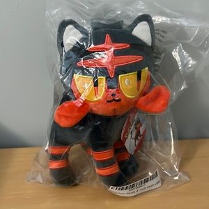 Pokémon plush, 8 inch plush Litten